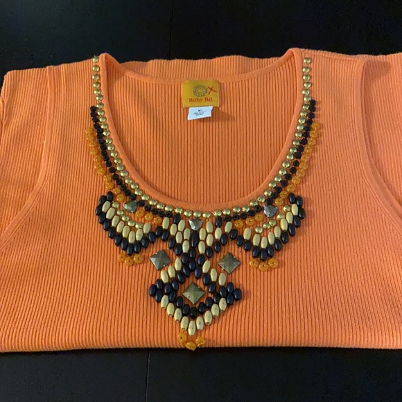 RUBY RD. ORANGE SLEEVELESS TOP - Picture 1 of 4